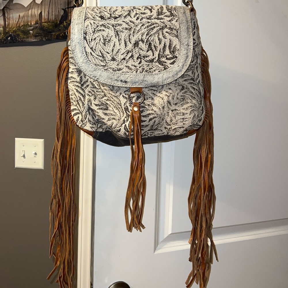 Myra Bag w Fringe